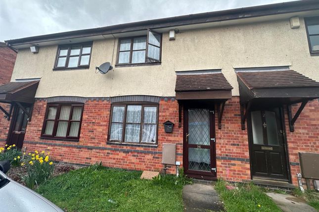 Terraced house to rent in Turton Close, Bloxwich, Walsall