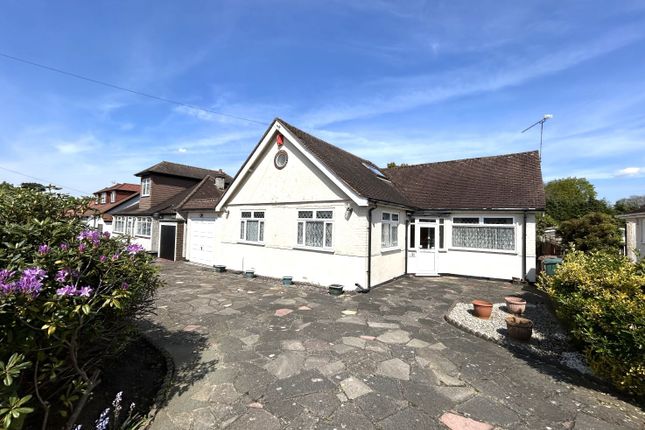 Bungalow for sale in Waterer Gardens, Tadworth