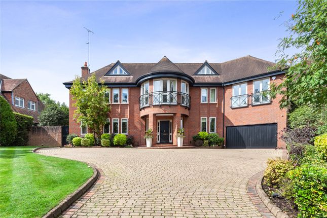 Detached house for sale in Northcliffe Drive, Totteridge, London