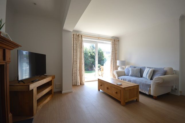18, Bennetts Close, West Wittering, Chichester photo 3