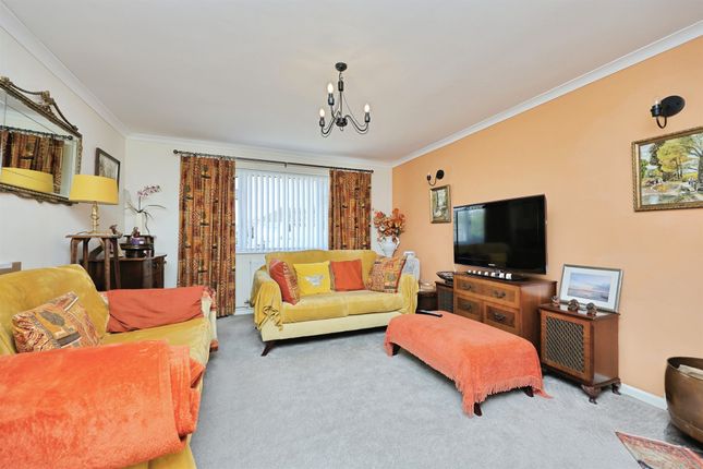 8, Chantry Lane, Swaffham photo 3