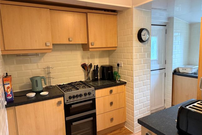 Marine Terrace, Conwy photo 4