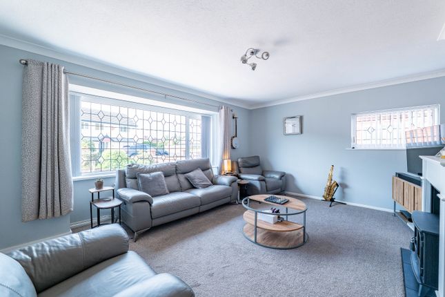 9, Stiles Avenue, Hutton photo 4