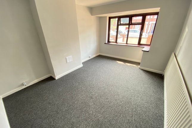36b, Riches Street, Wolverhampton photo 2
