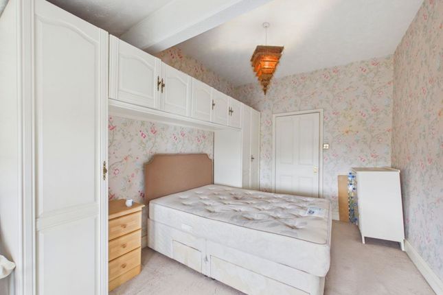 Flat 6, 23 St. Hildas Terrace, Whitby photo 2