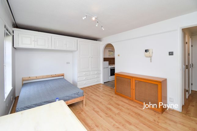 Flat 5, 5, Vanbrugh Park Road West, London photo 2