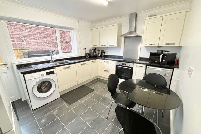 6, Summer Hill Road, Bexhill on Sea photo 3