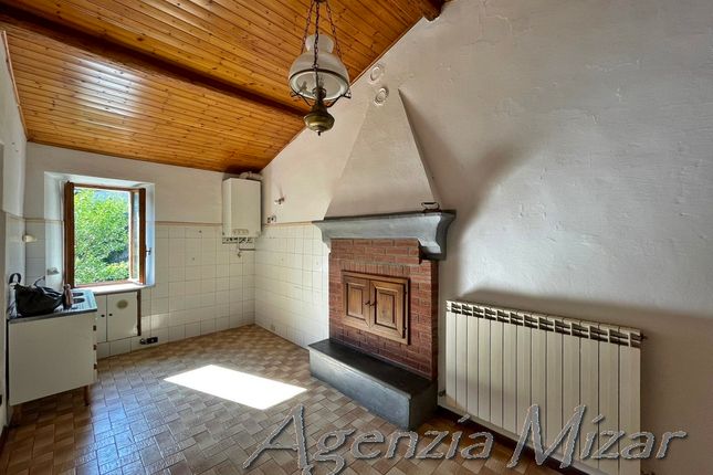 Thumbnail Apartment for sale in Vicolo Tintoria, Marradi, Florence, Tuscany, Italy
