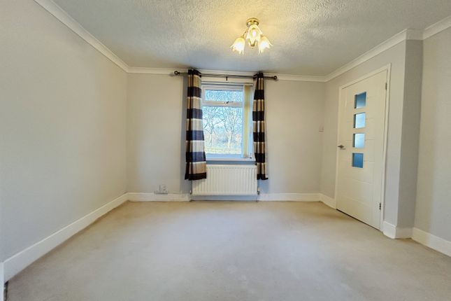 54, Burnett Crescent, Durham photo 3
