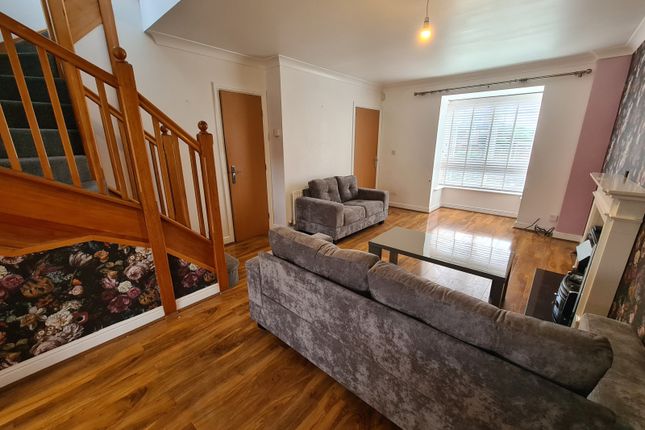 24 Drayton Street, Hulme, Manchester photo 5
