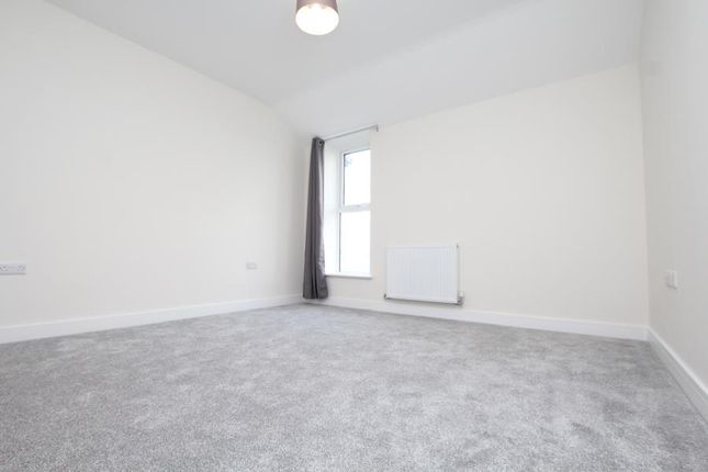 Town house to rent in Dove Street South, Bristol