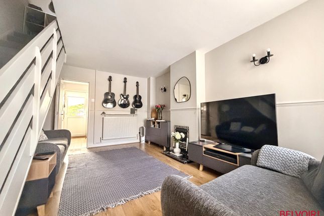 45, Somergate Road, Cheltenham photo 3