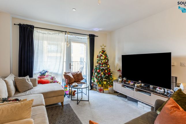 Fowler House, 9 Bowen Drive, Charlton, London photo 3