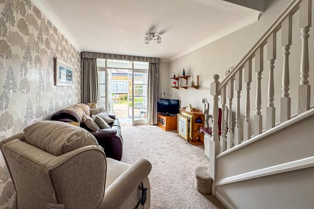 Flat 11 Chelsea Court, Dalys Road, Rochford photo 2