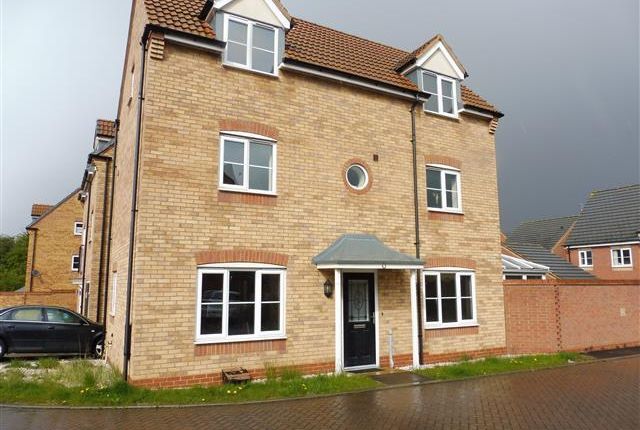Thumbnail Property to rent in Stackyard Close, Thorpe Astley, Leicester