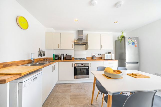 End terrace house for sale in Maple Road, Cranleigh