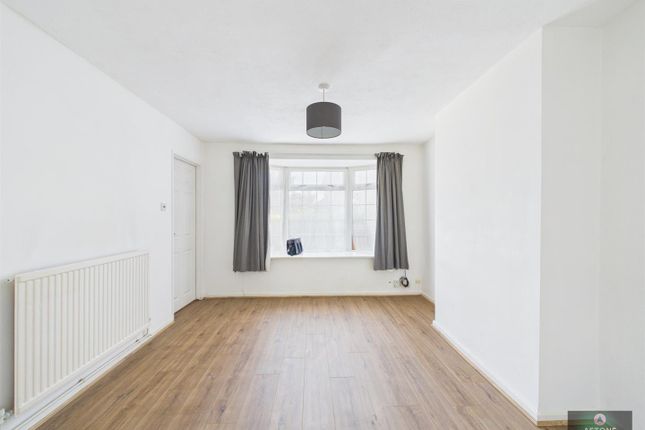 26, Ashdown Drive, Crawley photo 5