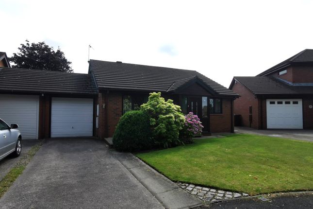 Kings Crescent, Leyland PR25, 1 bedroom detached bungalow for sale ...