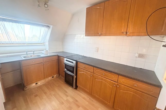 35, Noel Murless Drive, Newmarket photo 3