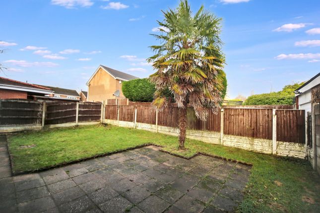 309 Billinge Road, Wigan photo 4