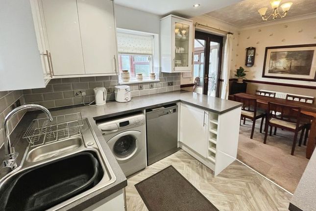 36, Longfellow Avenue, Bolton photo 3