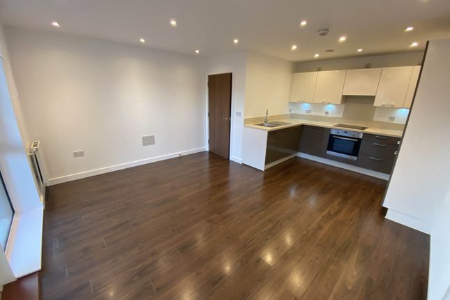 15, Brunel Court, Edgware photo 4