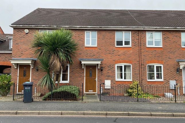 Thumbnail Terraced house to rent in Dickens Heath Road, Dickens Heath, Solihull