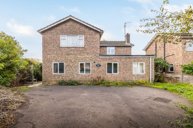 232, Pennygate, Spalding photo 2