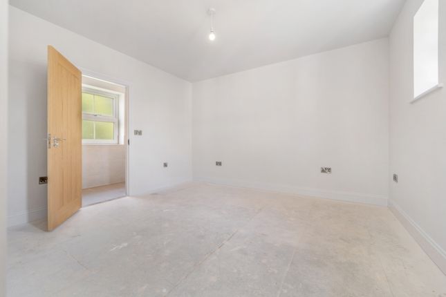 Plot 14, The Parklands (Sudbrooke)-16