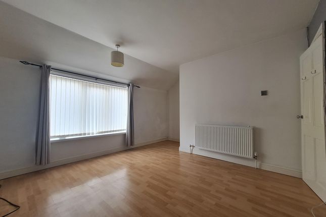 33, Wrightson Avenue, DONCASTER photo 5