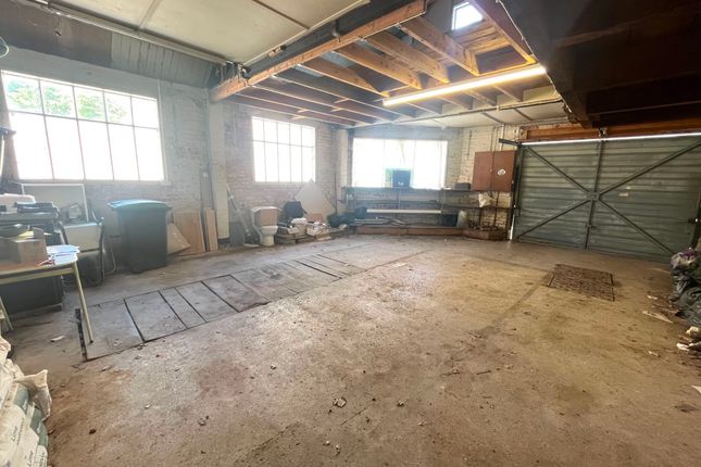 The Garage, Thames Street, Chipping Norton photo 3