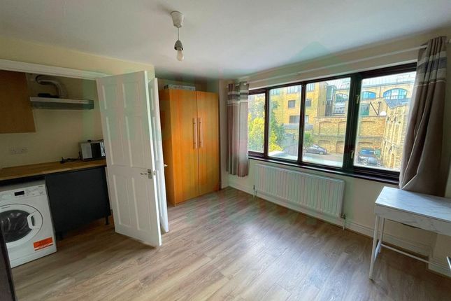 Studio to rent in Maconochies Road, London