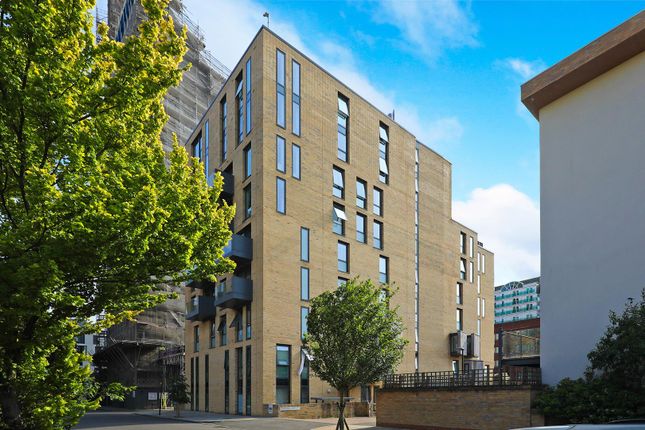 Thumbnail Flat for sale in Bruce Court, Ealing