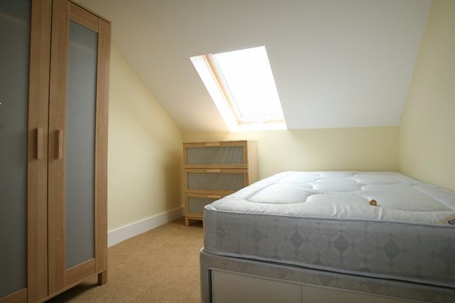 Shared accommodation to rent in 5A Miskin Street, Cathays, Cardiff
