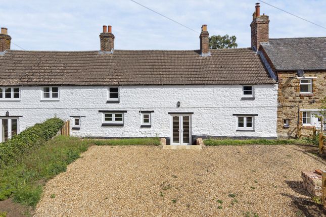 Cottage for sale in Jubilee Terrace, Isham
