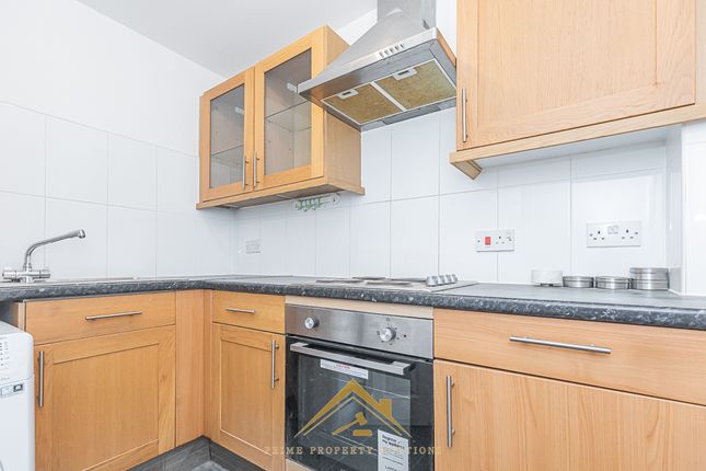 Flat for sale in 8 Ettrick Place Flat 1-2, Shawlands, Glasgow