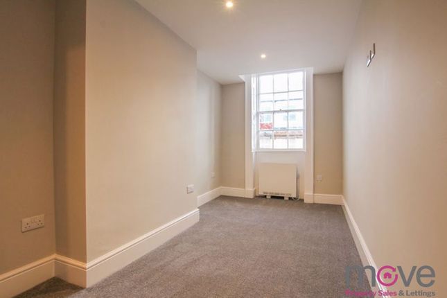 Flat to rent in Foregate Street, Worcester