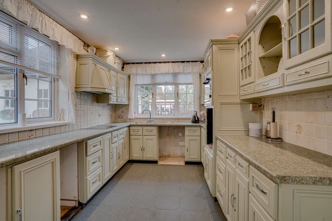 83 Chalk Hill, Southampton photo 2
