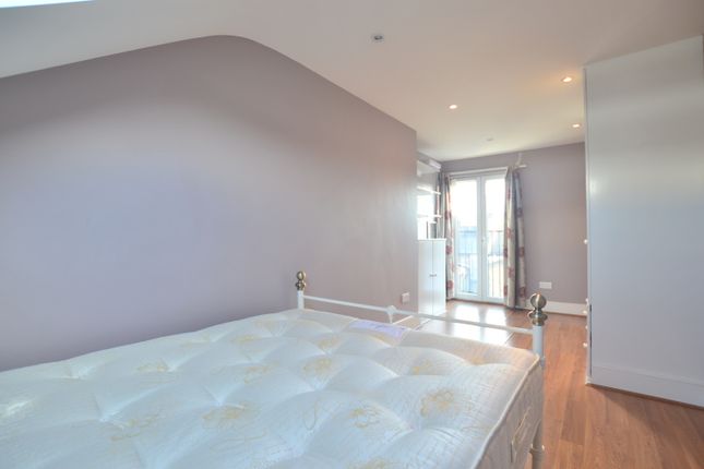 Gatton Road, London photo 4