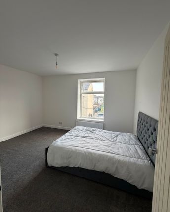 4, Cyril Street, Shaw photo 4