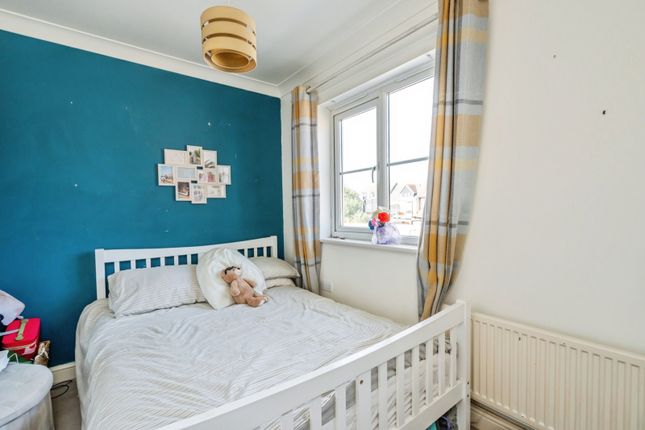 Felph, 2, Monterey Gardens, West Sussex photo 2
