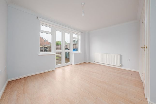 59, Blackberry Drive, Hindley photo 3