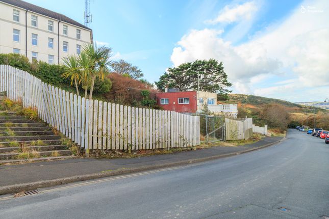 Gloccor Morra Douglas Head, Isle Of Man photo 5