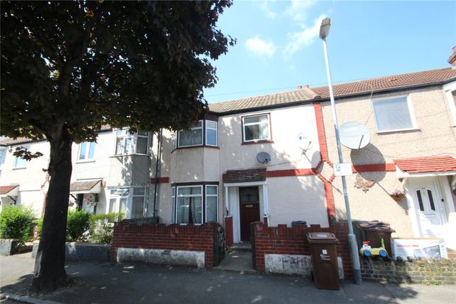 Thumbnail Terraced house to rent in Heath Road, Chadwell Heath