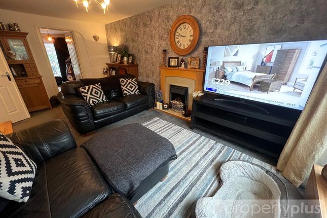 6, Parc Gellifaelog, Rhondda Cynon Taff photo 3
