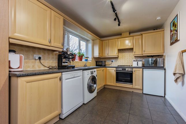 6, Marlecroft Close, Greater Manchester photo 4