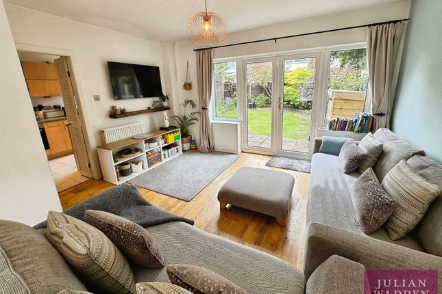 Greenacres Drive, Manchester photo 2