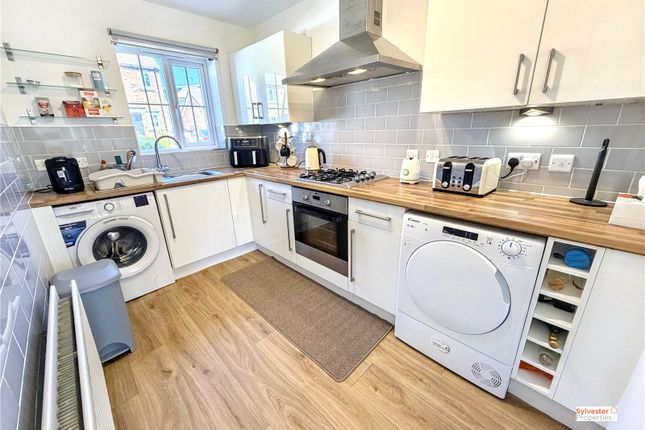 18, Redmire Drive, Consett photo 3