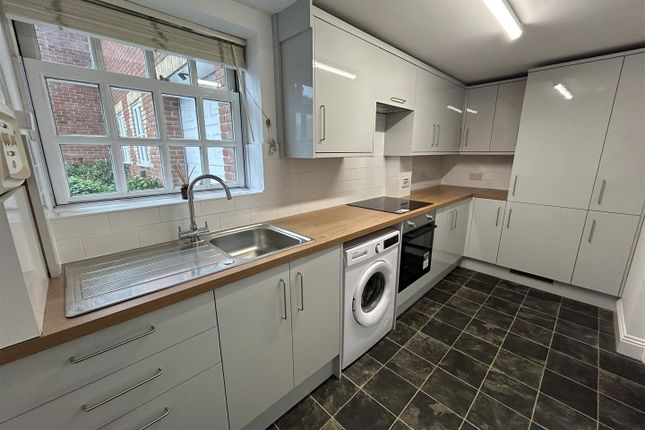 7 Lawsons Mews,, Kinnings Row, Tonbridge photo 4
