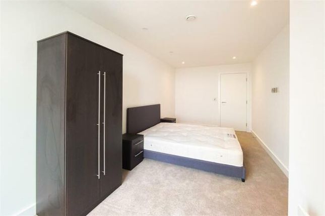 Flat to rent in Chester Road, Manchester